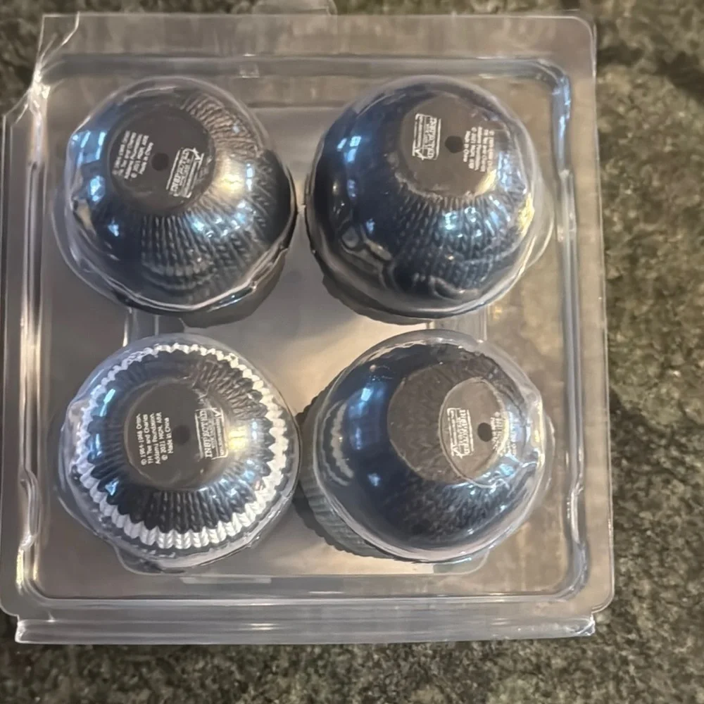 robots nib collectible